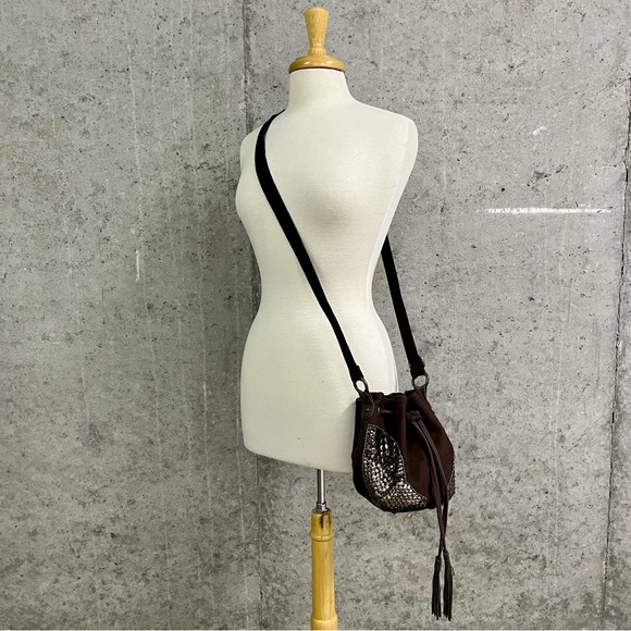 American Eagle Brown Canvas Bucket Drawstring Crossbody Bag with Suede Leather - Picture 7 of 11